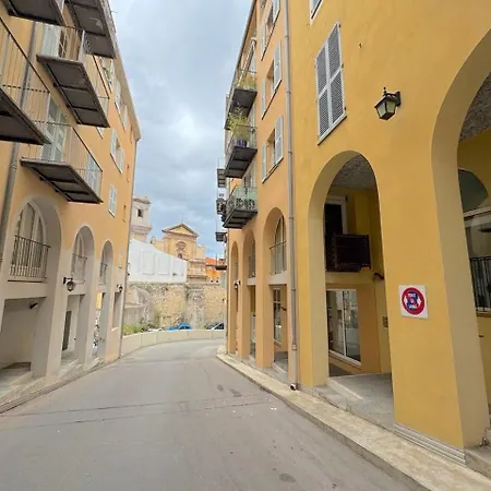 ⁂ Vieux-nice Climatise: Charme Commodites Apartman *