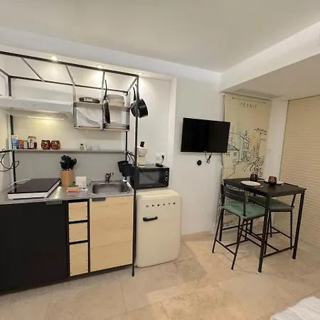 ⁂ Vieux-nice Climatise: Charme Commodites *