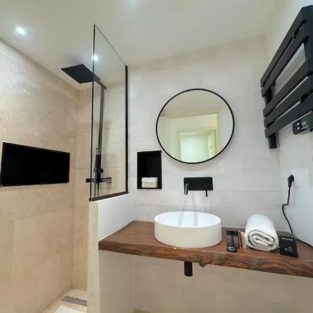 Vieux-nice Climatise: Charme Commodites 公寓 尼斯
