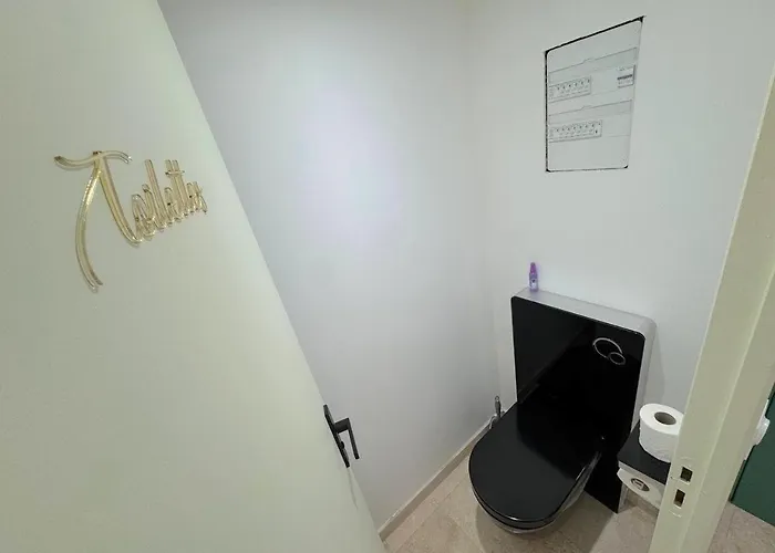 Apartmán ⁂ Vieux-nice Climatise: Charme Commodites